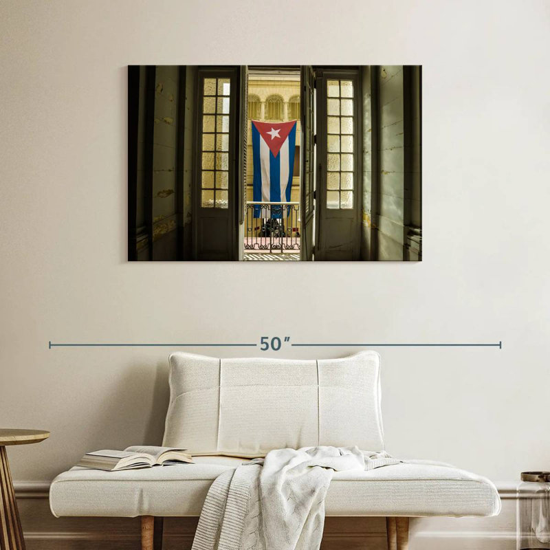 Drapeau Borges Cuba sur la fenêtre, H 26 po x l 39 po