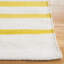 Tapis doré / ivoire en laine / coton tissé à la main à plat à rayures Kilim Lobato-45313527