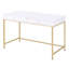 Bureau rectangulaire de luxe blanc laqué avec pattes et tiroirs en métal doré, idéal pour étudier.-348596688
