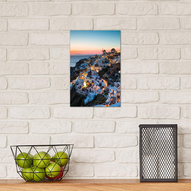 Santorini Evening par Matteo Colombo - reproduction de photo, Toile tendue, H 26 po x l 18 po x 1,5 po