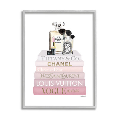 «Deluxe Deluxe fragrance and cosmétiques Glam Pink Bookstack Grey Farmhouse