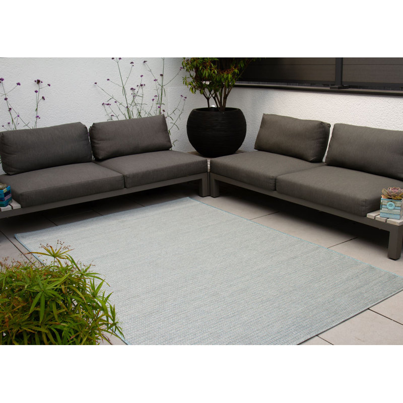 Danger Solid Colour Flatweave Indoor / Outdoor Area Rug, Rectangle 160 x 230cm