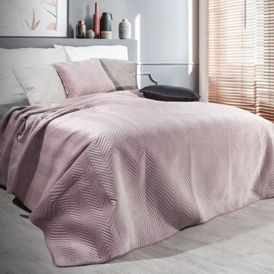 Gaphna Polyester Solid Colour Bedspread