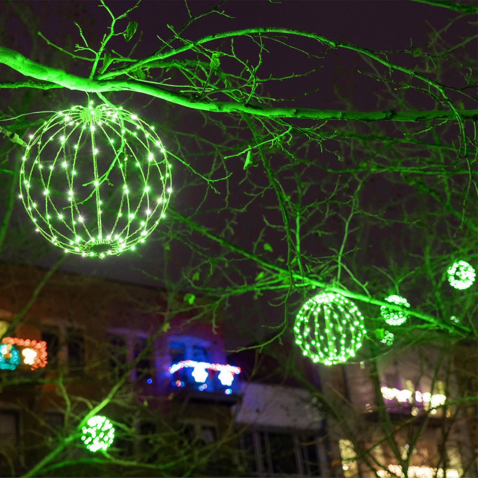 Fold-Flat LED Metal Lighted Outdoor Decoration, Green, 12" H x 12" W x 12" D