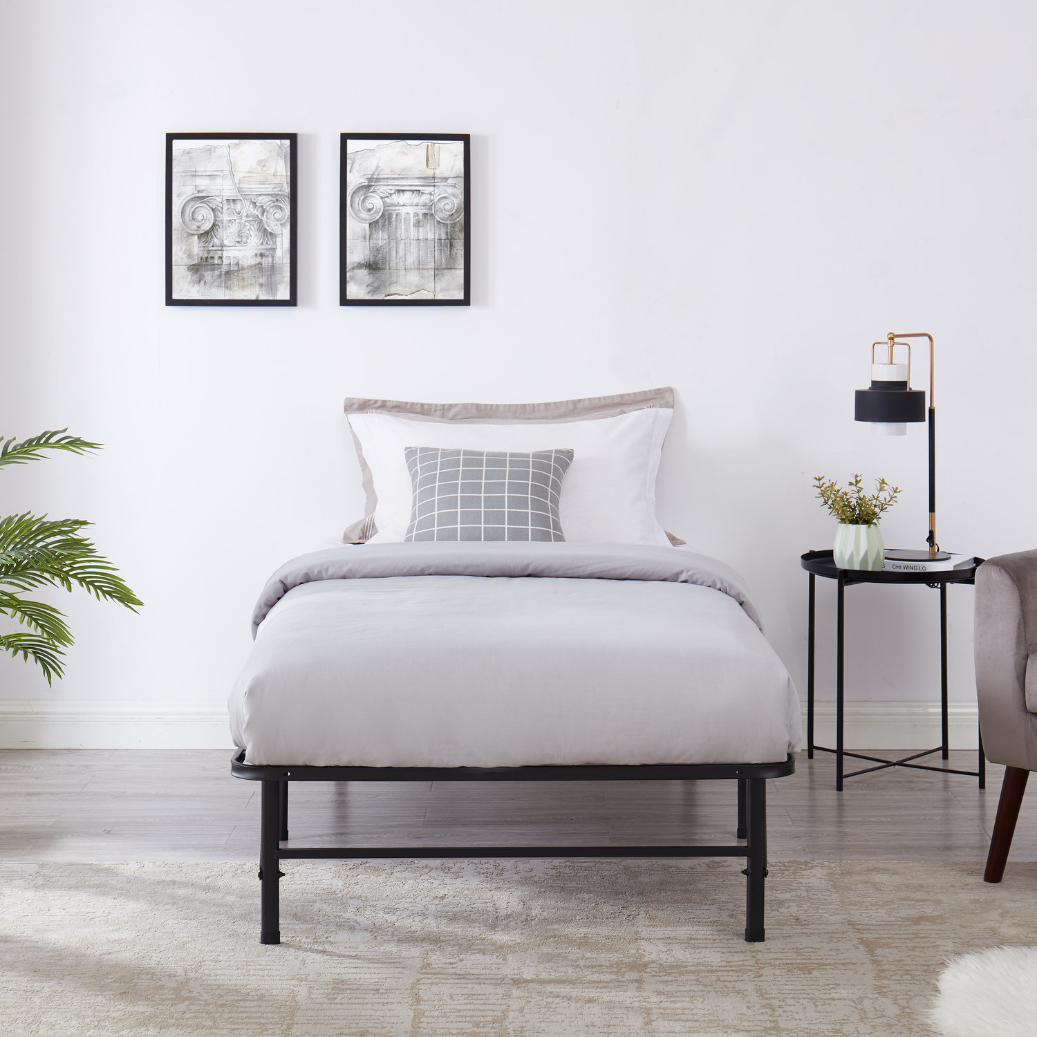 Cadre De Lit Plateforme Novilla En Métal 140x200 Cm - Hauteur 30,5 Cm, Support Lattes Bois, Montage Facile Et Silencieux - Blanc