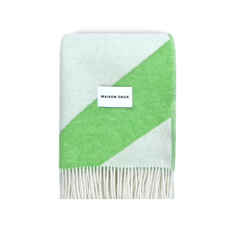 Throw Blanket, White/Apple