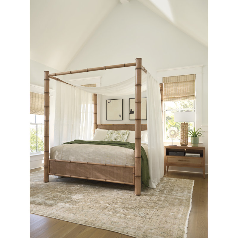 Islandia Canopy Bed, Califormia King