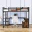Grand lit mezzanine avec bureau et tablettes de rangement