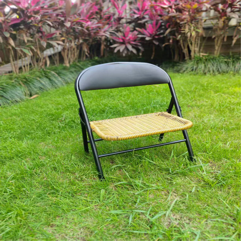 Ensemble de 4 chaises en rotin