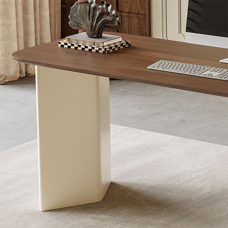 Bureau rectangulaire en bois manufacturé noyer avec 3 tiroirs, H 29,53 po x l 70,87 po x P 27,56 po