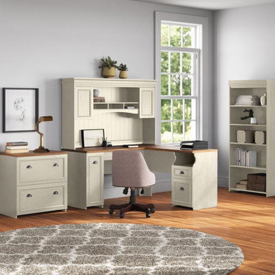 Ensemble de bureau d'ordinateur en forme de L avec bahut de cinq articles Huckins