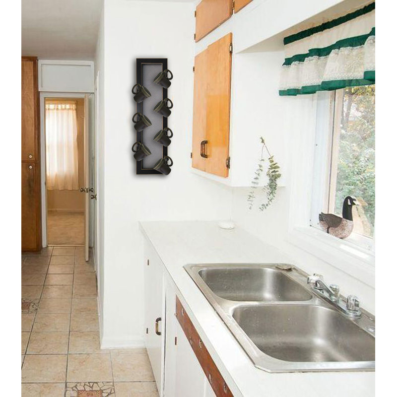 Étagère à 7 tasses par Millwork, H 26 po x l 7 po, Noir