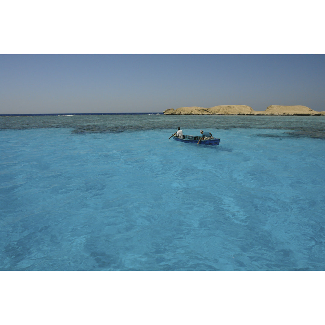 Traditionelles Fischerboot neben Giftun, Hurghada, Rotes Meer, Ägypten