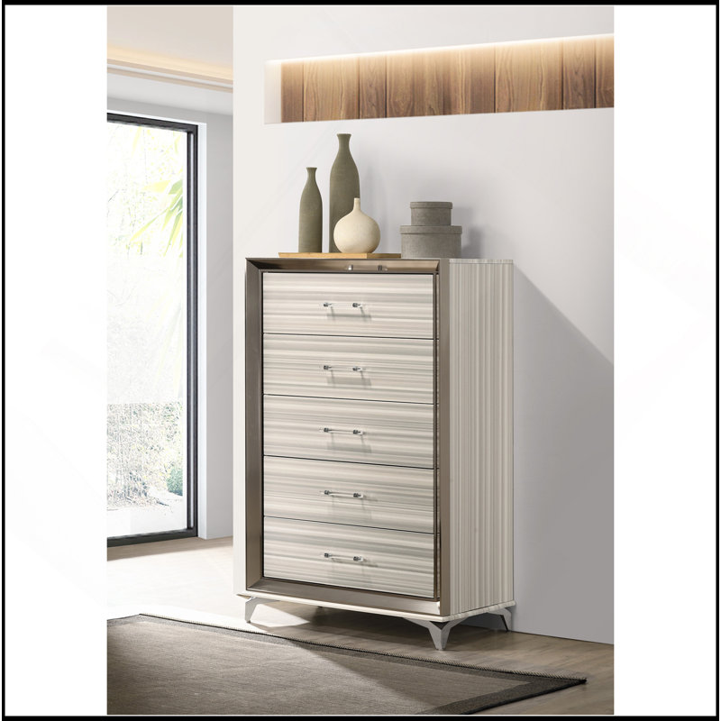 Commode étoile blanche
