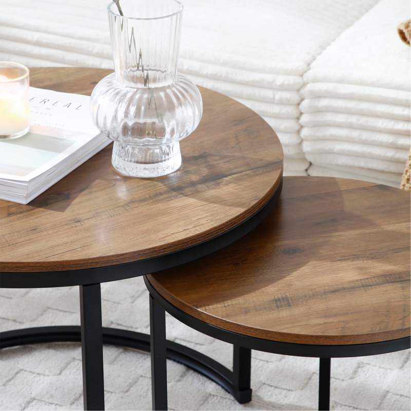 Ensemble de 2 tables basses gigognes, tables d'appoint rondes modernes avec structure métallique robuste et plateau durable, idéales pour les petits espaces, le salon, la chambre et les appartements.