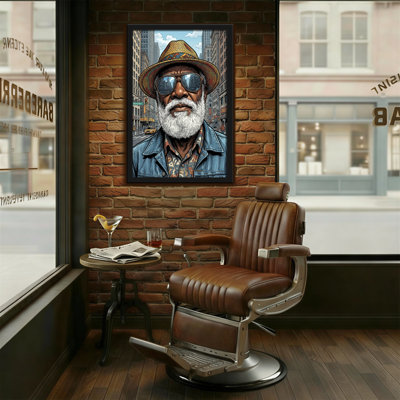 Fashion Urban Elder With Hat And Sunglasses