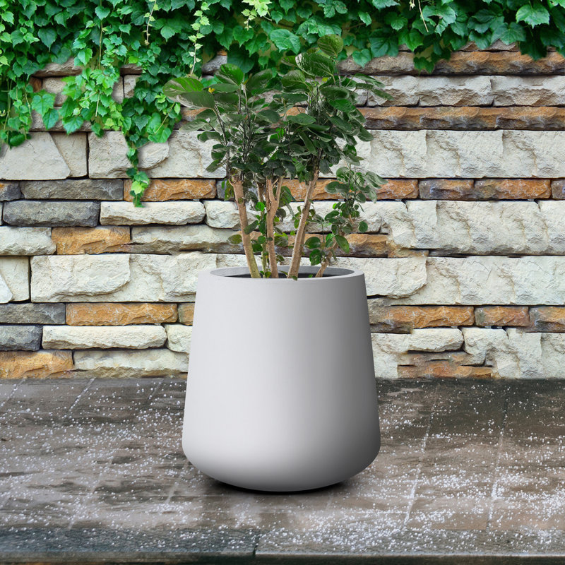 Krute Pot Planter, Pure White