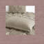 Ensemble de literie élégant en taupe, ensemble d'édredon en polyester pour très grand lit californien, décoration de chambre sophistiquée