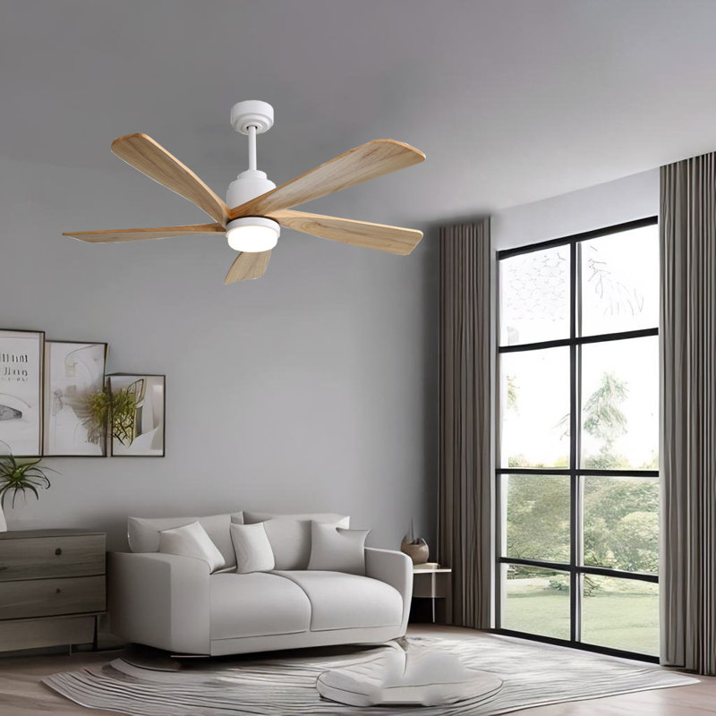 Ventilateur de plafond 52 po avec lumières DEL Lyam, Bois naturel