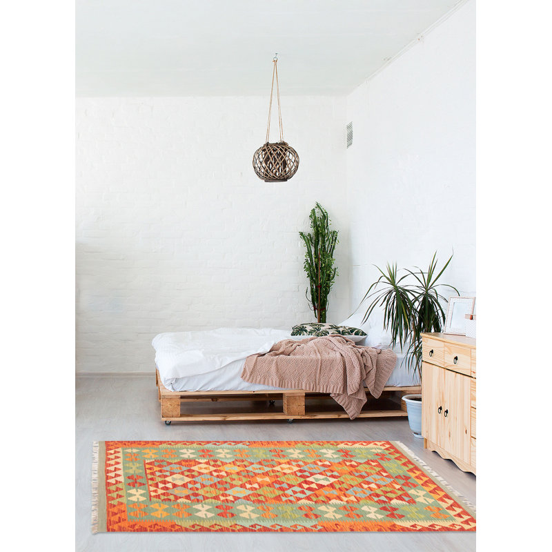 Tapis rectangulaire en laine 3 pi 4 po x 5 pi 3 po Sophiee