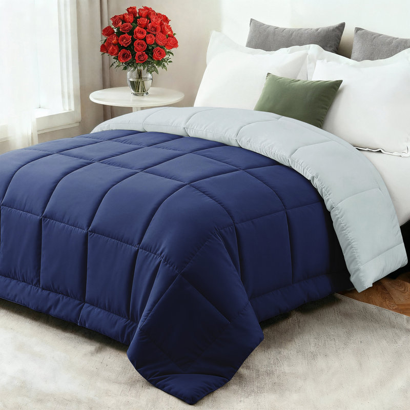 Goose Down Alternative Comforter – All Season, Warm & Lightweight, Ultra Soft Fluffy Duvet Insert, Full, Navy Blue/Sky Blue