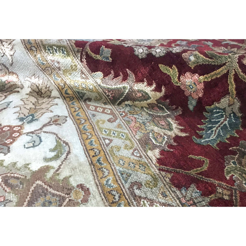 Tapis rouge et beige noué à la main de haute qualité