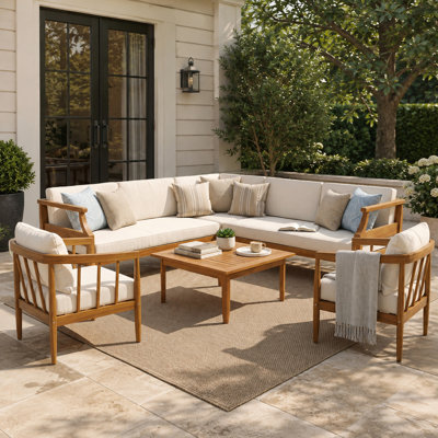 Ensemble de conversation pour patio 7 places, canapé modulaire d'extérieur en bois d'acacia 5 places avec 2 fauteuils club, coussins beiges et crème résistants aux intempéries pour la cour arrière