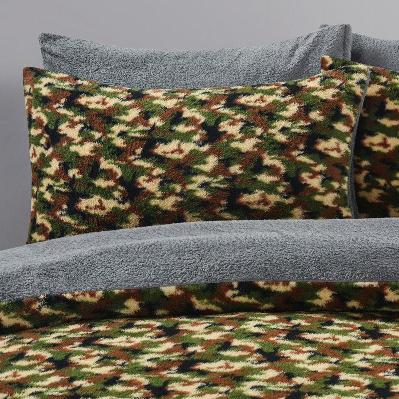 Velosso Camouflage Teddy Soft Cosy Fleece Duvet Set, 135cm L x 200cm W