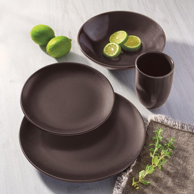 Oxford Unni Solids Iron Stoneware 16-piece Dinnerware Set, Service for 4