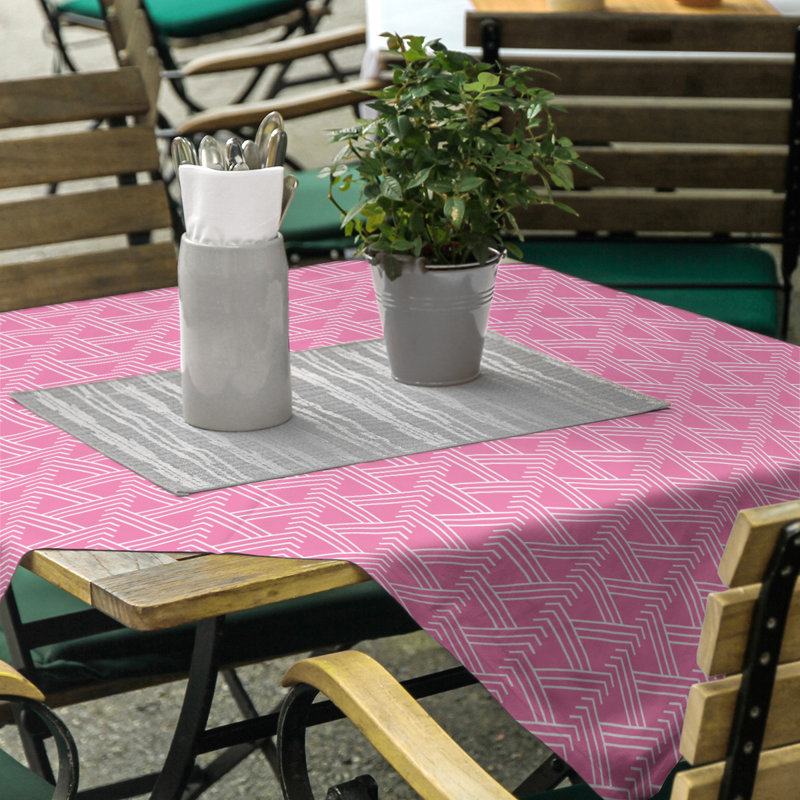 Classic Zig Zag Tablecloth, Pink/White