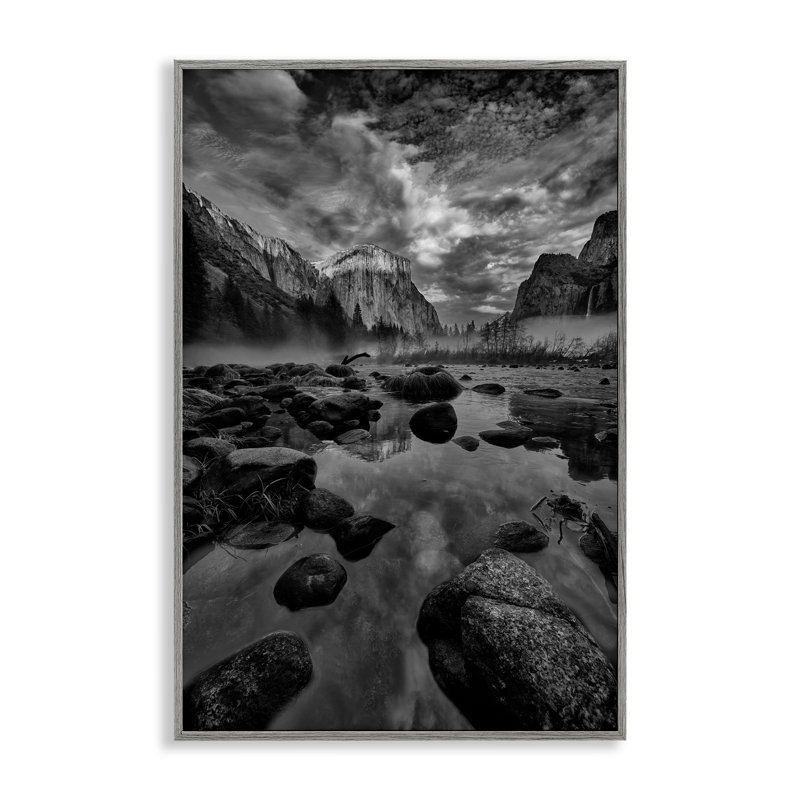 «Morning In Yosemite Valley», estampe numérique, conception de Jon Evan, H 30 po x l 20 po, Estampe numérique Farmhouse