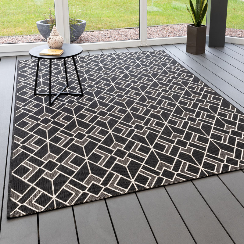 Chloi Indoor / Outdoor Area Rug, Rectangle 240cm x 290cm