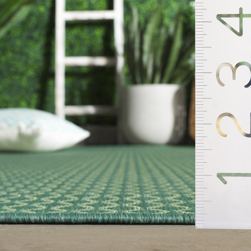 Terrace 804 Geometric Indoor/Outdoor Rug, Square 6'7"