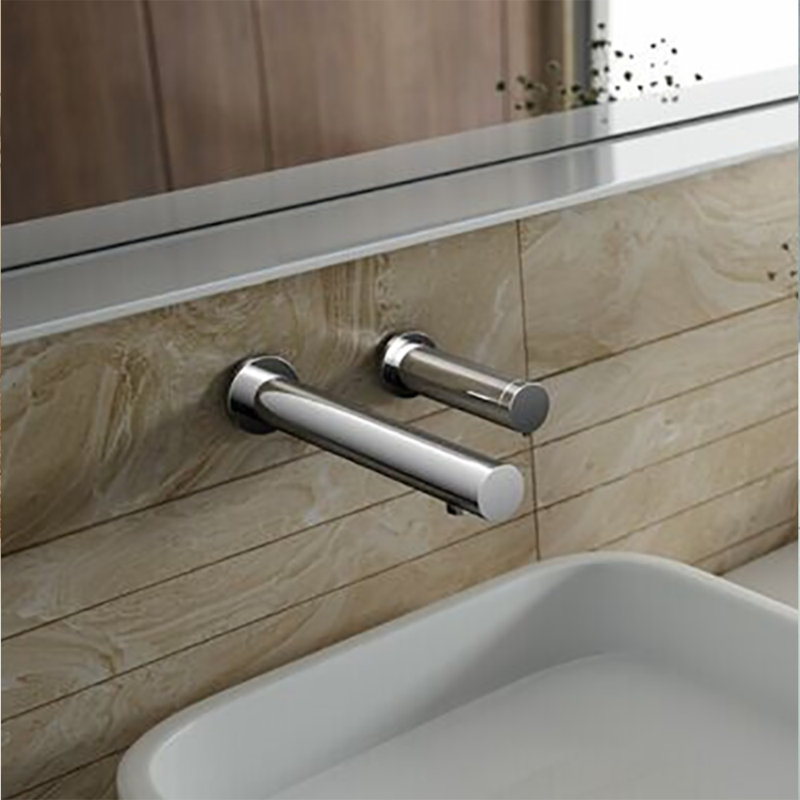 Ensemble de distributeur de savon mural sans contact au fini chrome commercial conforme ADA