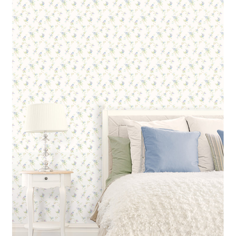 Pretty Prints Ivy Trail Wallpaper Roll, Navy