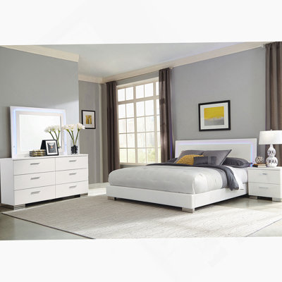 White High Gloss 4-Piece Queen Bedroom Set