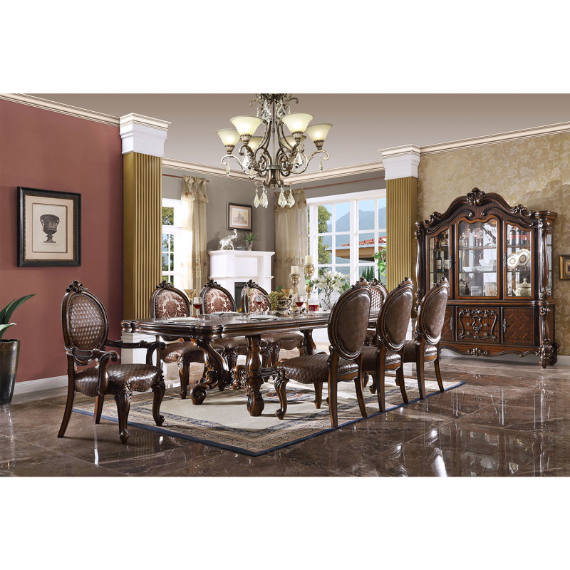 Extendable Dining Table