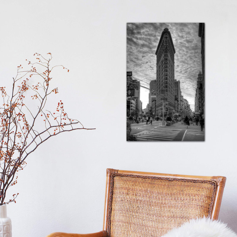 Flatiron Building (New York City) 1 Piece Wall Art on Canvas, 30.48 cm H x 45.72 cm W, Wrapped Canvas