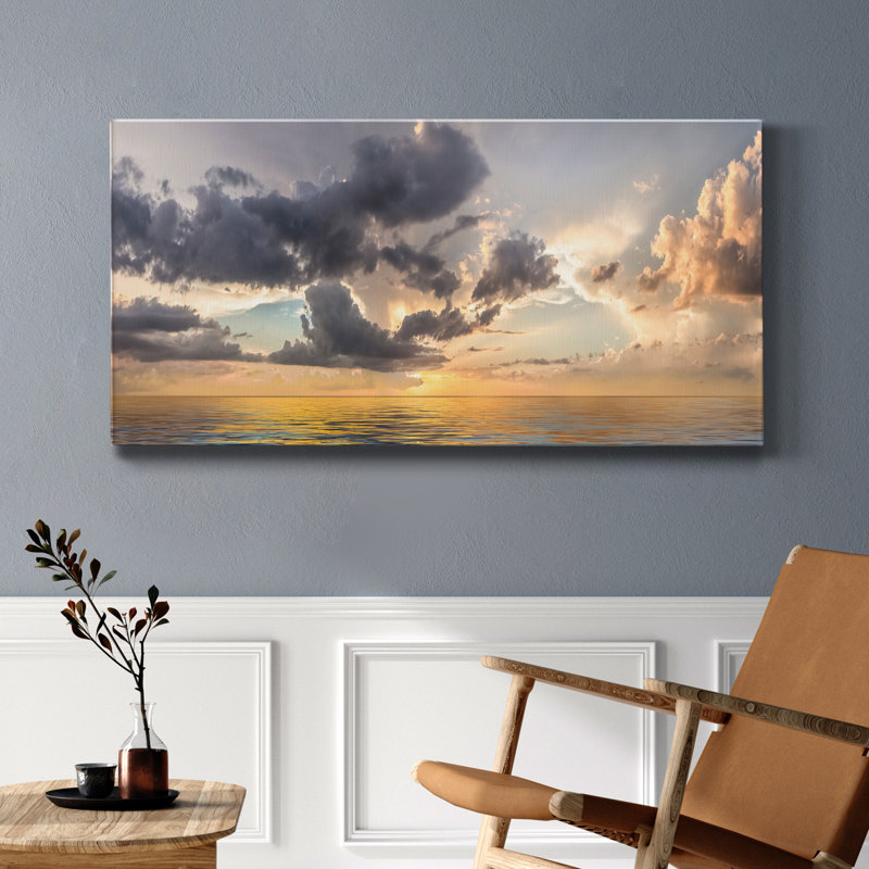 Coucher de soleil céleste - reproduction sur toile tendue, H 40 po x l 20 po x P 1,5 po