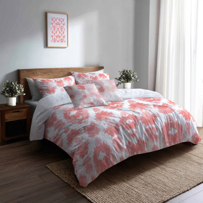 Boho Comforter Set of 6 - Contemporary Boho Pink And White Blush Ikat Bedding And Throw Pillow Set