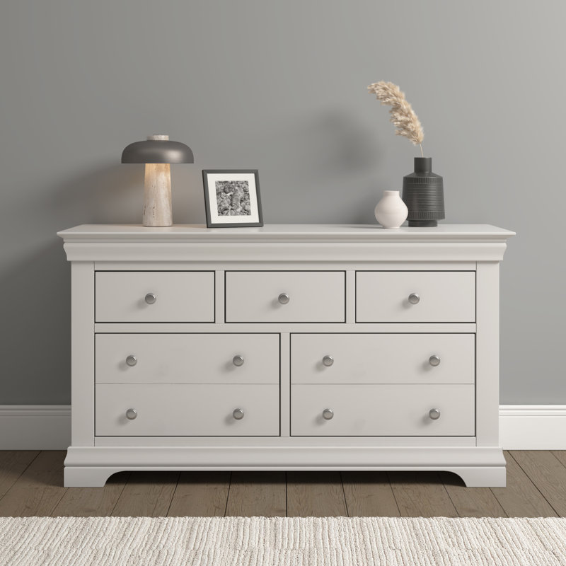 Adaleya 5 Drawer Chest, Ivory
