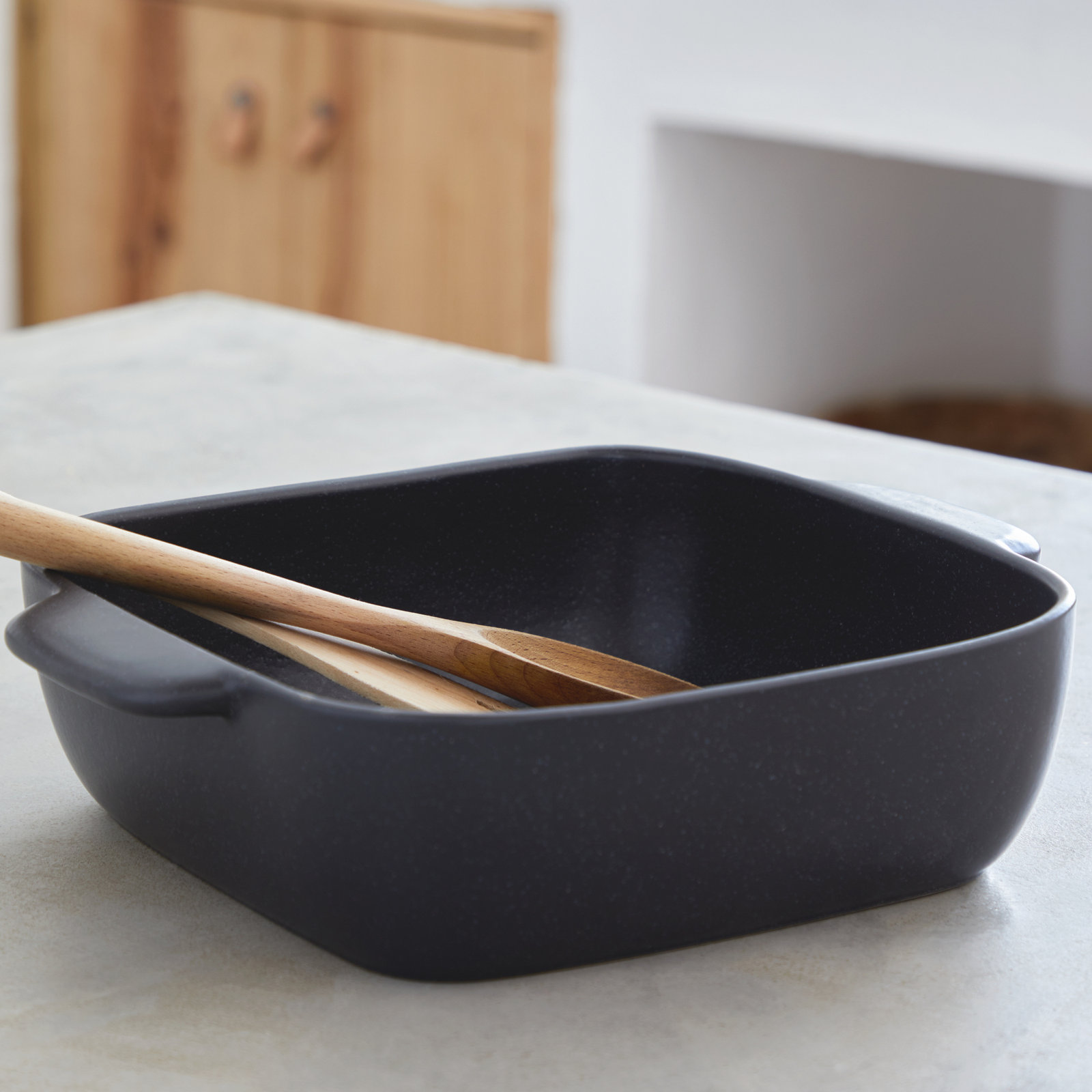 Casafina Pacifica Square Stoneware Baker, Seed Gray