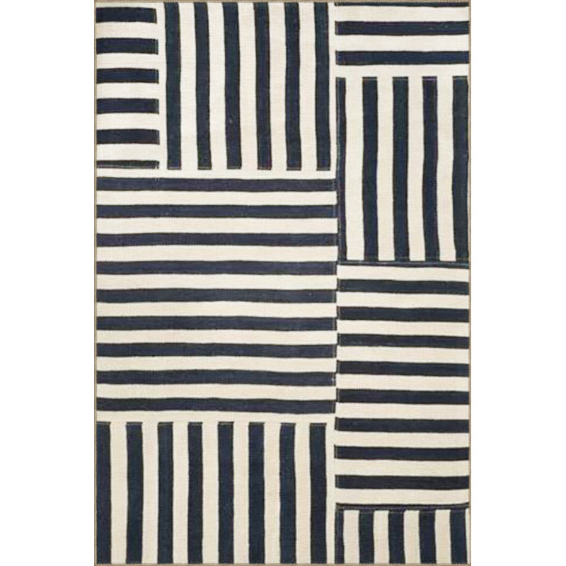 Tapis décoratif moderne à motif géométrique à rayures noires et noires, Rectangle 2 pi 8 po x 5 pi