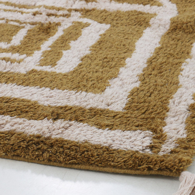 Ulla Area Rug in Yellow, Rectangle 6' x 9'