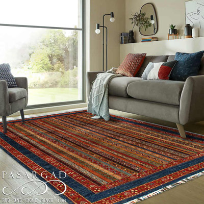 Tapis Kazak finement noué à la main 5 pi 8 po x 8 pi 1 po