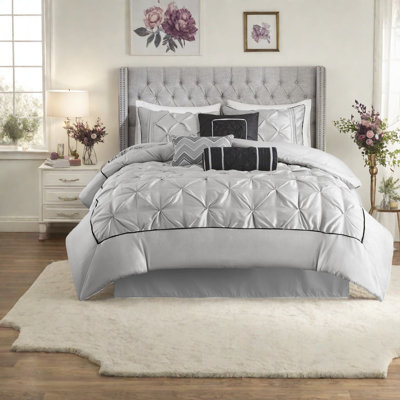 Elegant Bedding Sets King Polyester Pleated Tufted, Modern Home Style