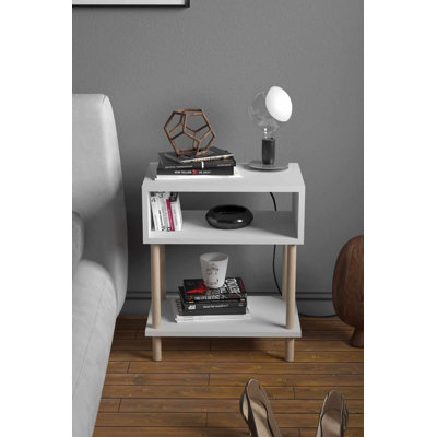 Table de chevet