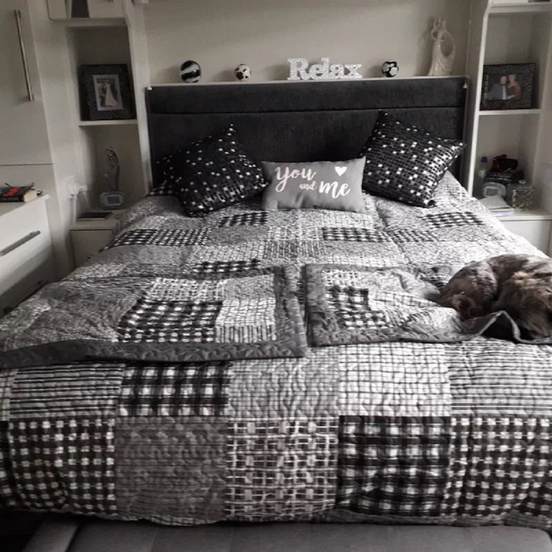 Printed Bedspread Set Floral Pattern with Matching Pillow Shams, Soft Microfiber Coverlet, Lightweight & All-Season Bedding