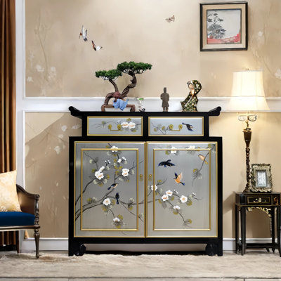Armoire d'entrée peinte