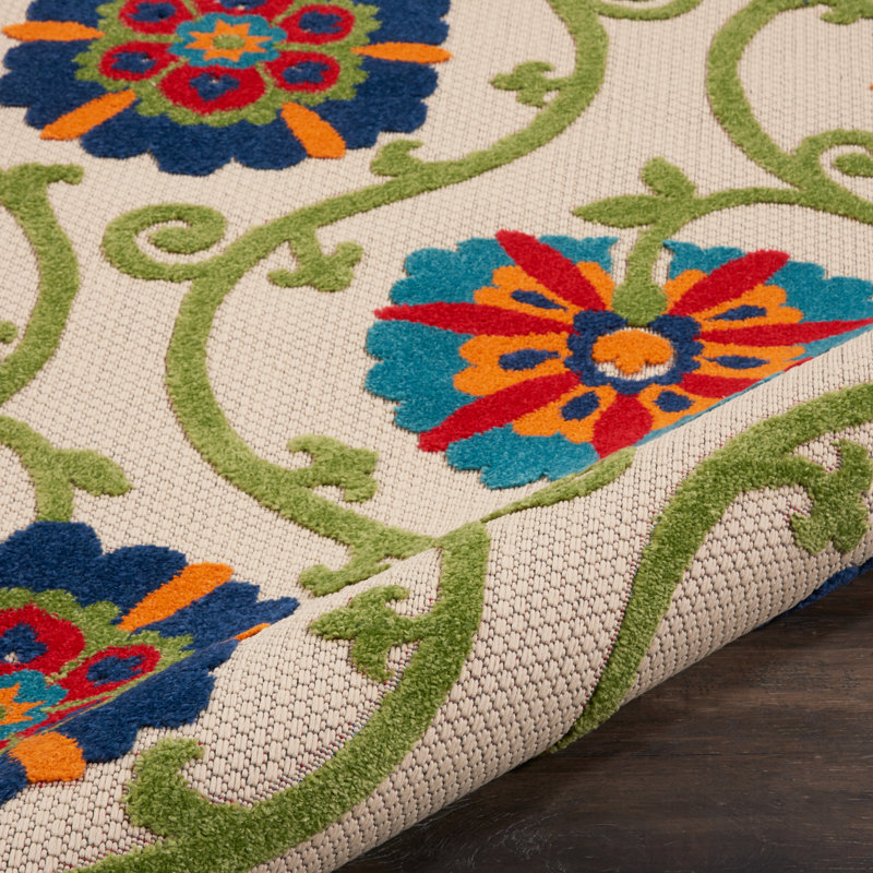 Floral Indoor / Outdoor Area Rug, Rectangle 107 x 168cm